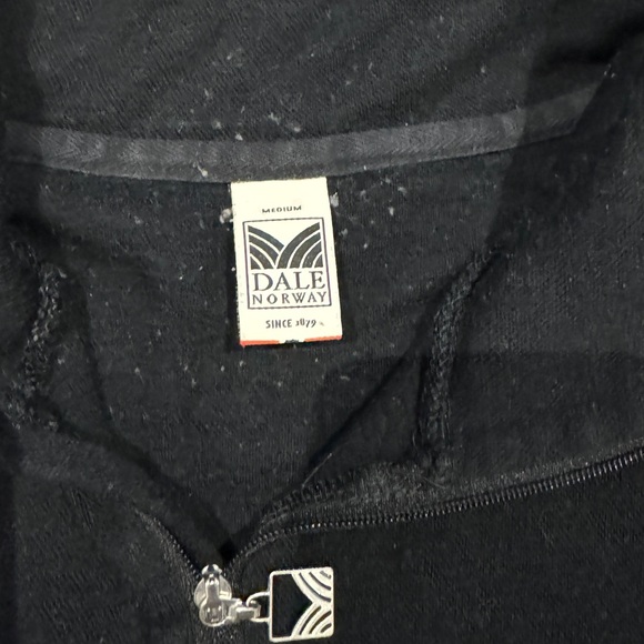 Dale of Norway Wool 1/4 zip sweater Black vintage - Picture 6 of 7